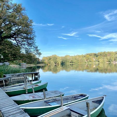 Snug Stays I 3 Zimmer Design Apartment Am See Mit Garten I Home Office I Highspeed Wifi Wessling Bagian luar foto